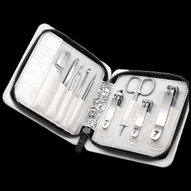 777 9-Piece Graffiti Manicure Set