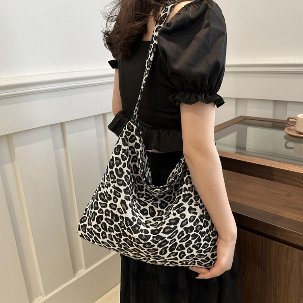 Large Capacity Shoulder Bag Cloth Messenger Bag Casual Leopard Print Crossbody Bags  Outdoor