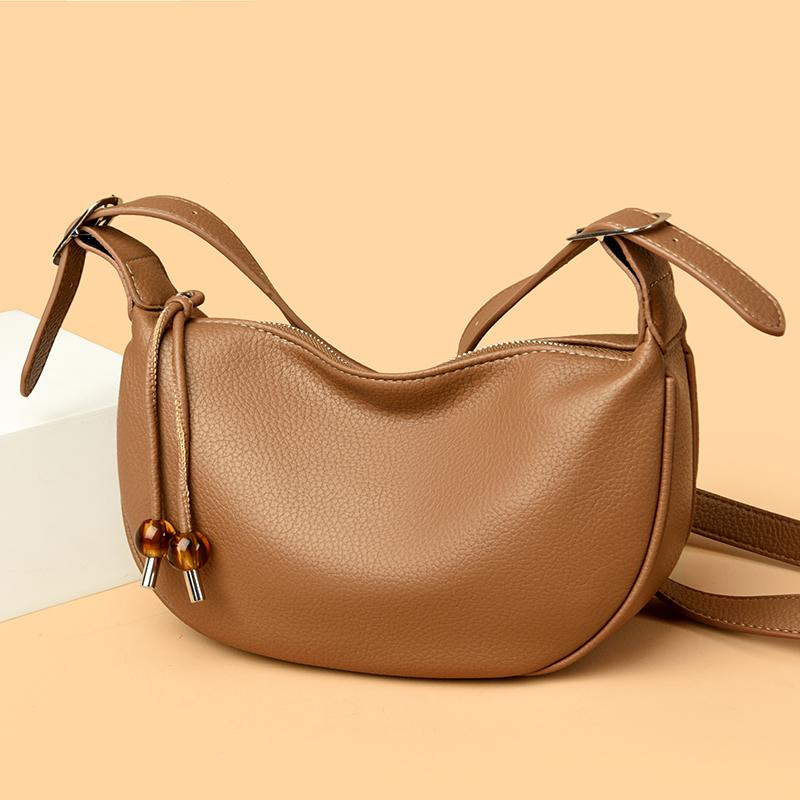 A Simple and Stylish Women's Shoulder Bag,A Fashionable Crossbody Bag, Suitable for Daily Use,Shopping, Commuting, and Multi Compartment Shoulder Bags