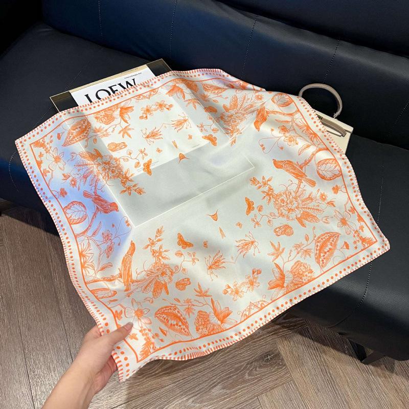 Fashion Black and White Printing Temperament Square Scarf Imitation Silk Korean Version Decorative Scarf Scarf Professional Decorative Shawl Silk Scar