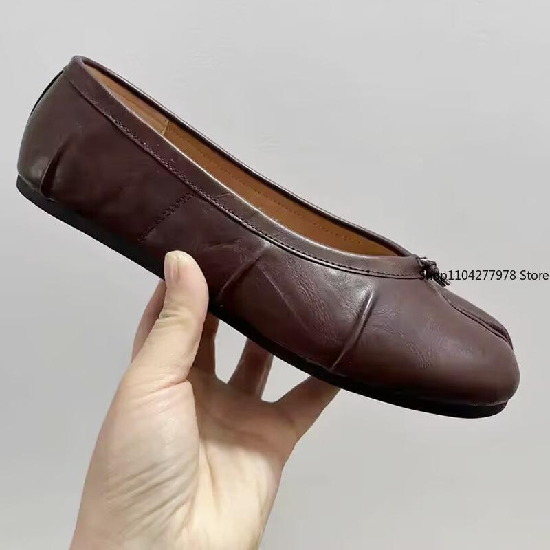 Fashion Wrinkles Tabi Ninja Shoes 2025 Women Cozy Leather Flats Split Hoof Toe Loafers Femme Mary Jeans Mocasines Ladies Ballerina Shoe