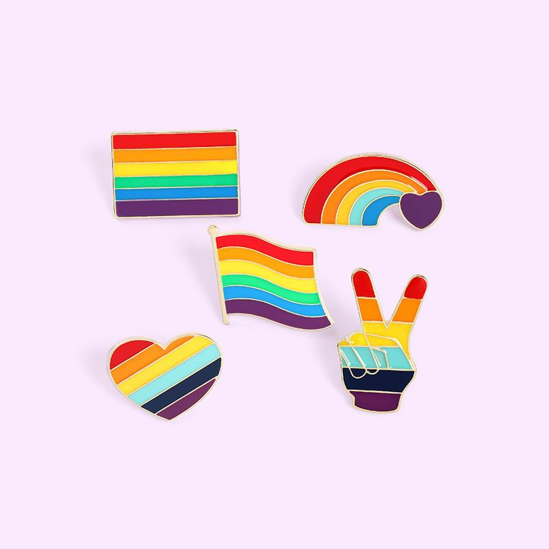 Creative Rainbow Series Cartoon Brooch With Heart Shape Design For Unique Style Accessories