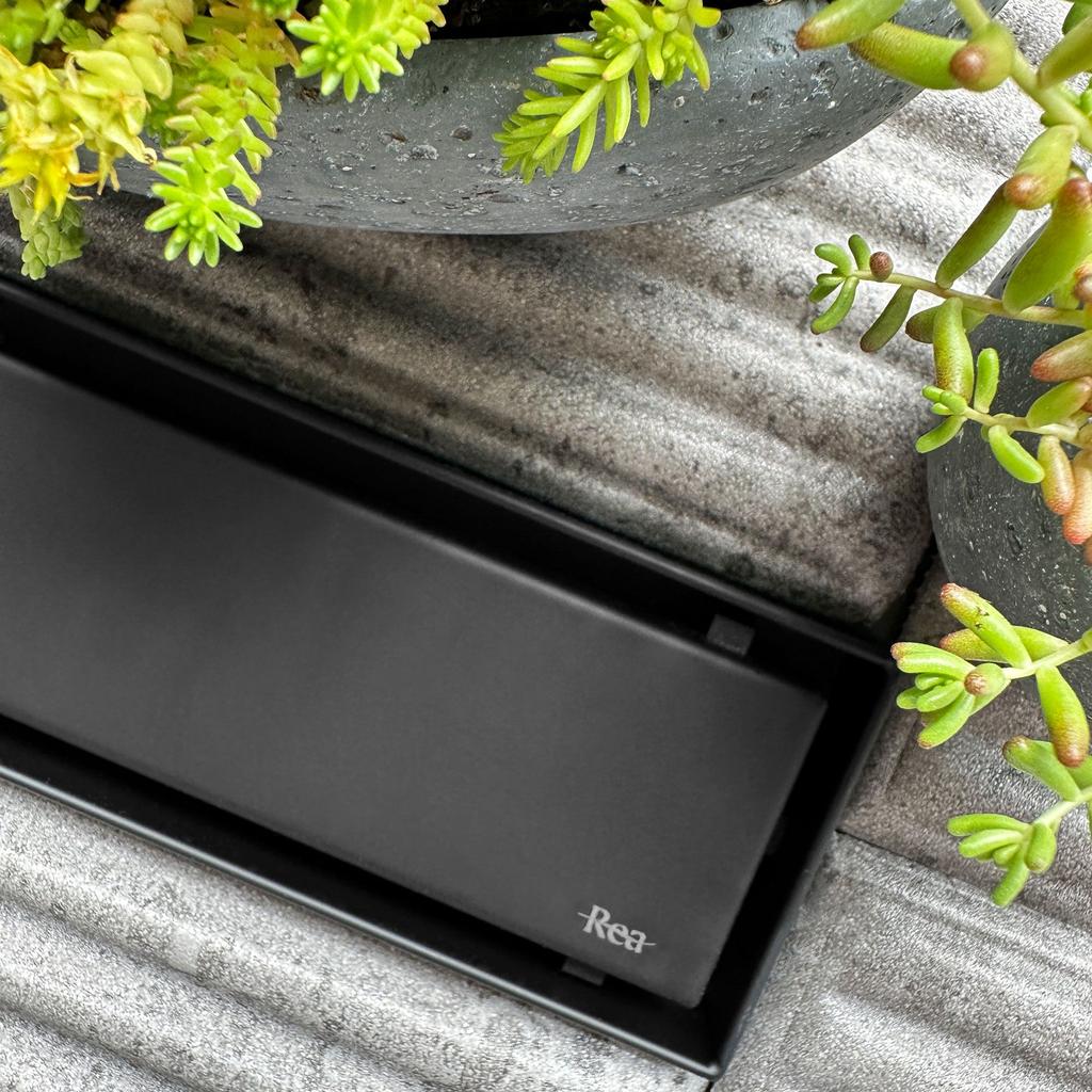 Odpływ neox pro czarny 900 sku rea-g7804