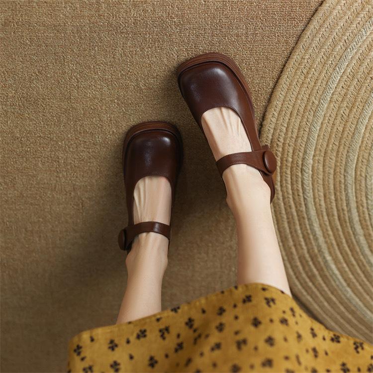 Treasure of the town store! Stepping on shit! Retro polished one-word with thick high heels Mary Jane shoes, small leather shoes, women's single shoes