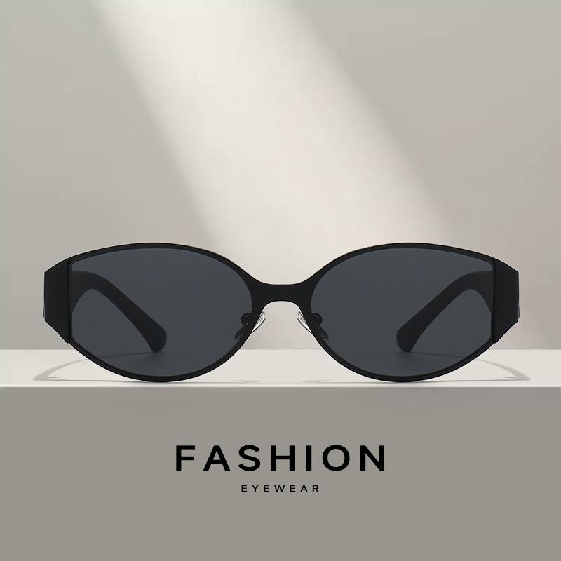 Personality white frame cat eye sunglasses women retro high-end sense old money style sunglasses sunscreen sunglasses UV protection