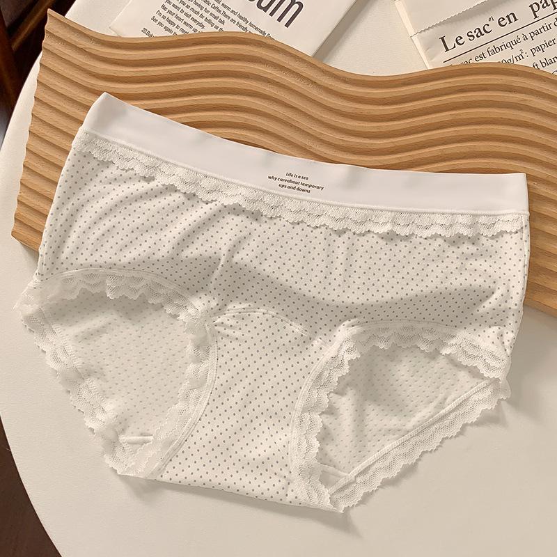 Female Spring and Autumn Sexy Lace 10A Bacteriostatic Extended Bottom Crotch Breathable Skin Friendly Ice Silk Briefs
