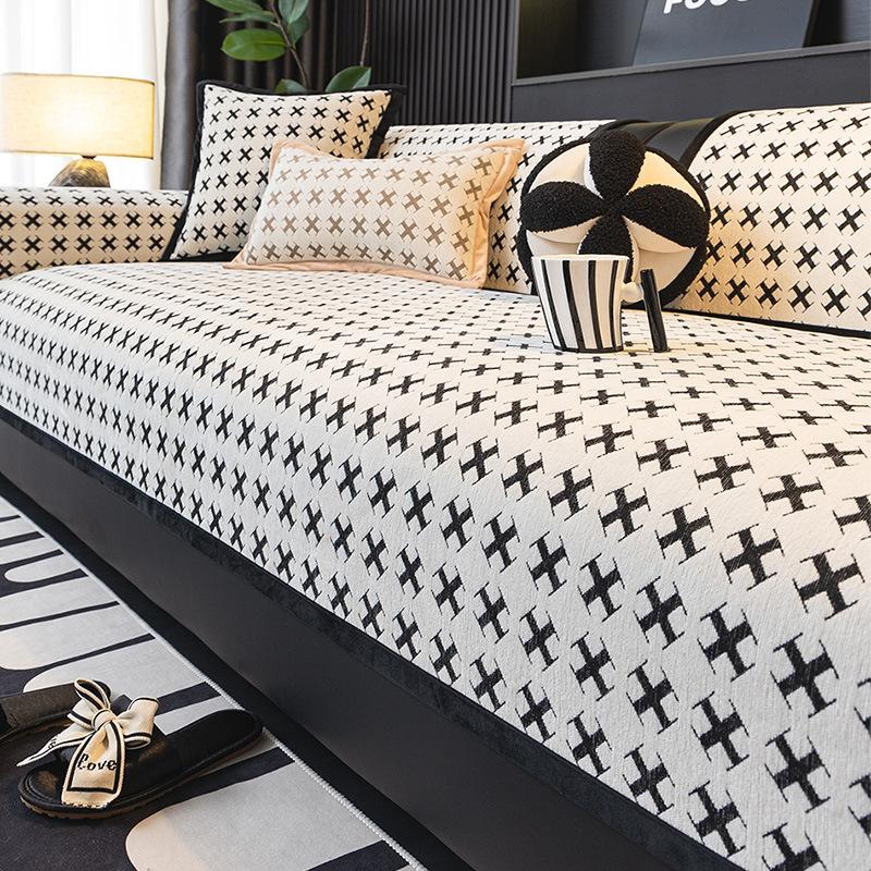 Velvet Sofa Cushion Four Seasons Thickened Plush Cushion Cover Cloth Jacquard Tuffed Fleece Non-slip Sofa Cover for Living Room