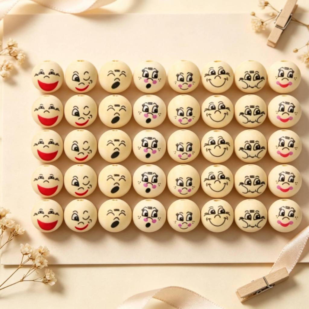 40 Pieces Wooden Beads with Faces Adorable Smiling Face for Crafters, Hobbyists, DIY