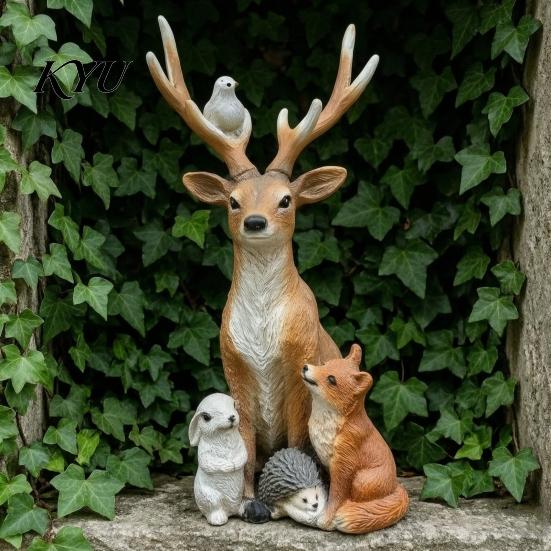Innenbereich Eingangshalle Dekorationen Waldhirsch Kleintier Harzstatue, Elchfigur mit Kaninchen Außenbereich Terrasse Rasen Dekorationen Fuchs Igel,