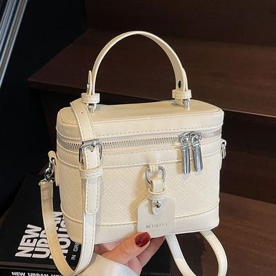 Trend Fashion Wholesale Temperament Simple Portable Box Bag Women's High Sense of Leisure Commuting Solid Color PU Messenger Bag