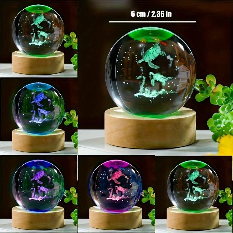 3D-Kristallkugel mit Meeresschildkröte, Nachtlicht, 6 cm, Kristallglaskugel mit LED, Holzsockel, Heimdekoration, Geschenk für Frauen, Freunde, Mädchen