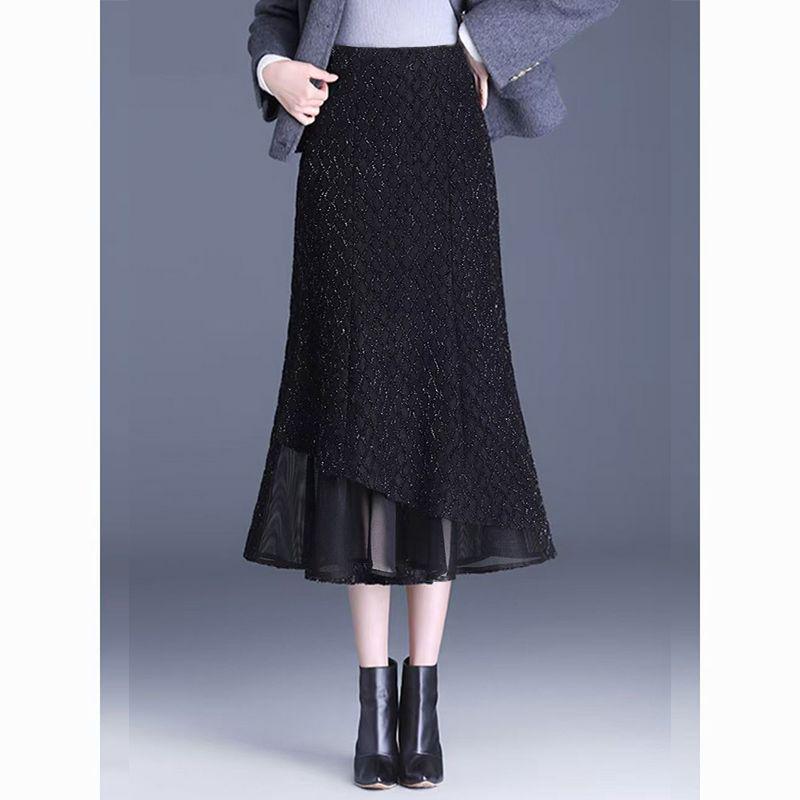 Autumn/Winter 2025 High-Waisted Slimming Velvet Mermaid Skirt - French Mid-Length Fashion Staple