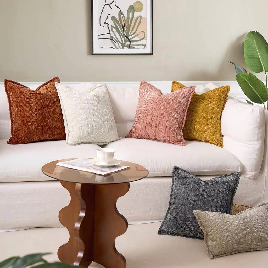 2pcs Solid Color Chenille Pillow Covers, Made of Chenille Fabric with Soft and Delicate Touch, Suitable for Living Room, Bedroom, and Sofa Scenes