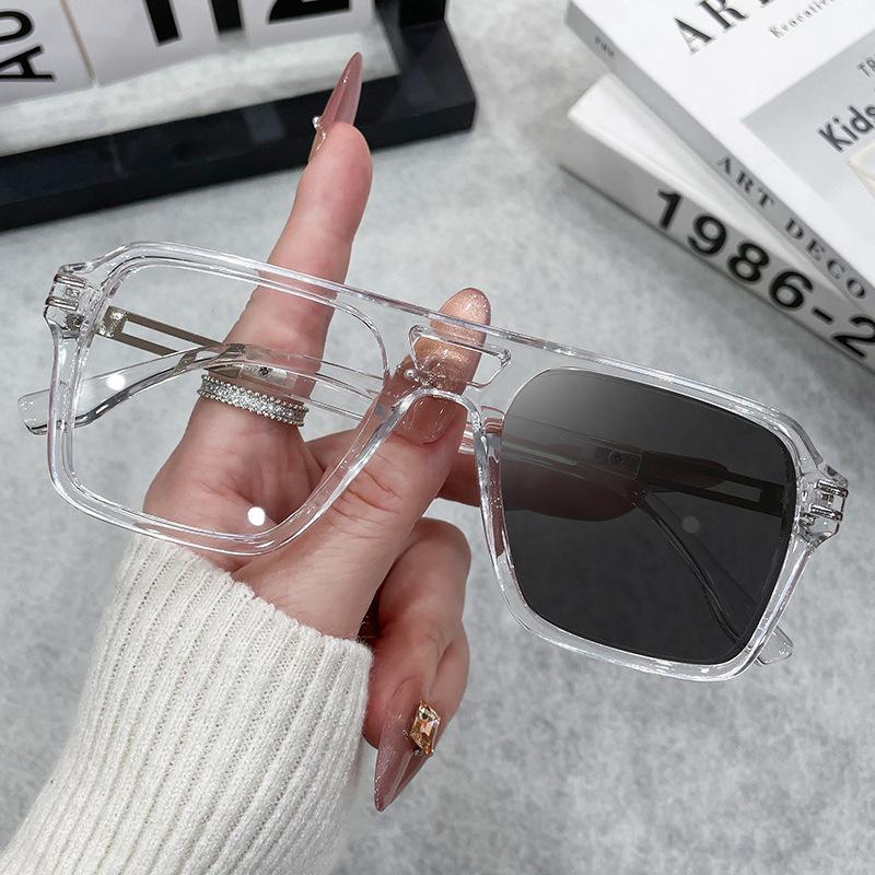 New Square Pochromic Sunglasses Women Men Rectangle Sun Glasses Female Oval Eyewear for Male Female Eyeglasses