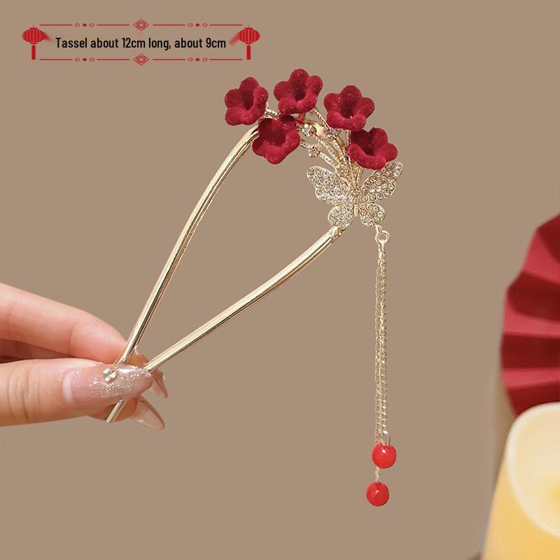 Elegant Red Rose Tassel Hairpin - U-shaped Hair Accessory for Women, Perfect for Updos and Traditional Attire.