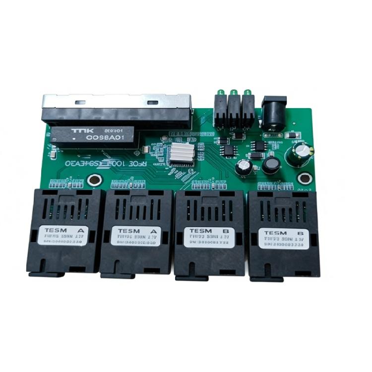 100M Fast Ethernet Switcher Fiber Reverse POE 4 RJ45 Optically Media Converter Networking Switcher for Enterprise Use