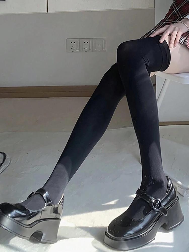 3 Pairs Lolita Style Women Pressure Socks Set Trendy Black White Solid Color Three Types Knee High Socks Ankle Socks Long Socks