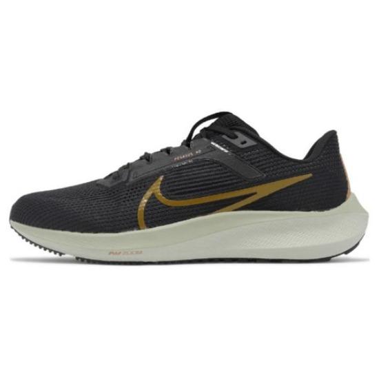 

Nike Air Zoom Pegasus 40 Black Bronze - HF0732-070 EU 44.5 чорний
