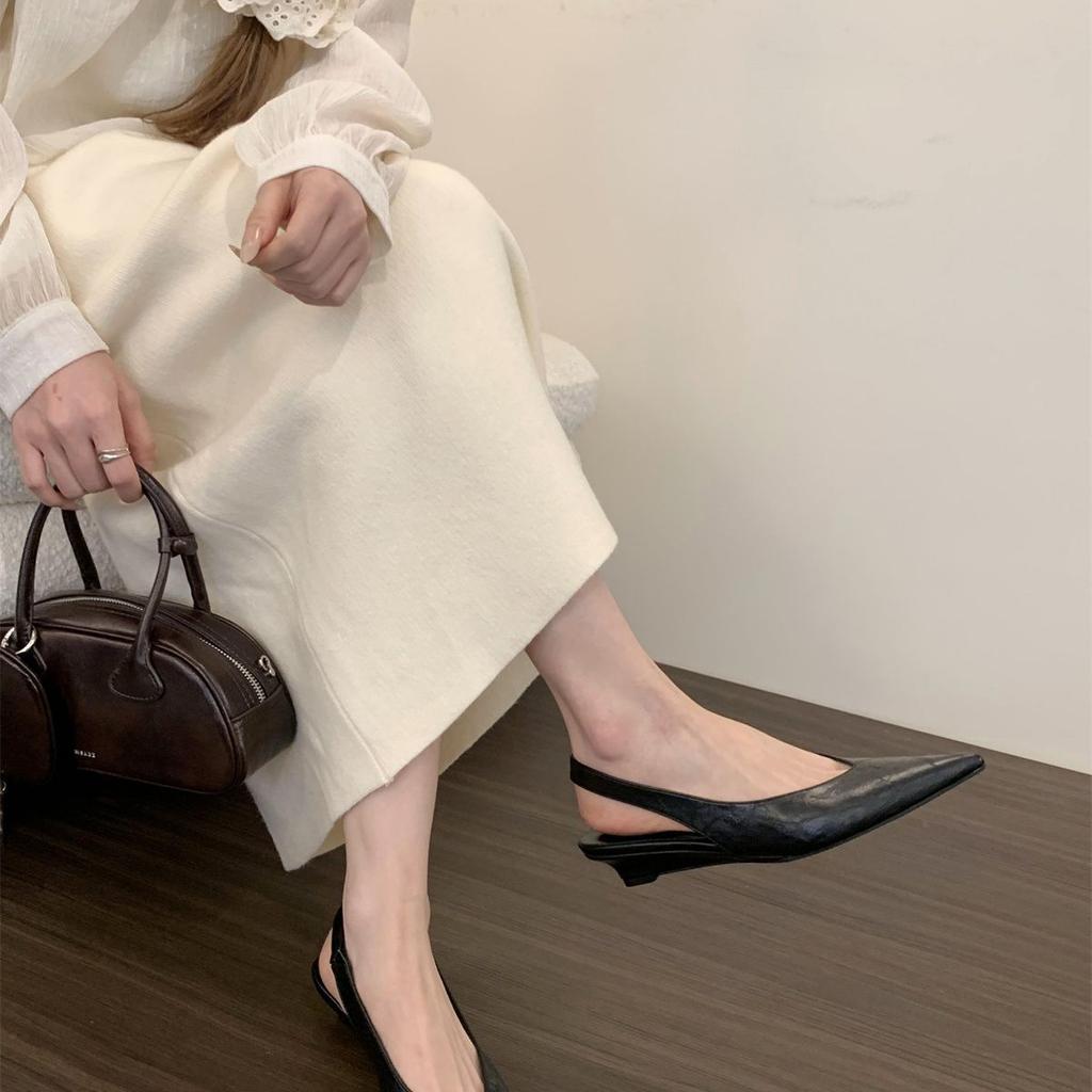 French temperament wedge heel pointed back empty muller shoes bag head sandals women 2025 summer gentle fairy style evening shoes