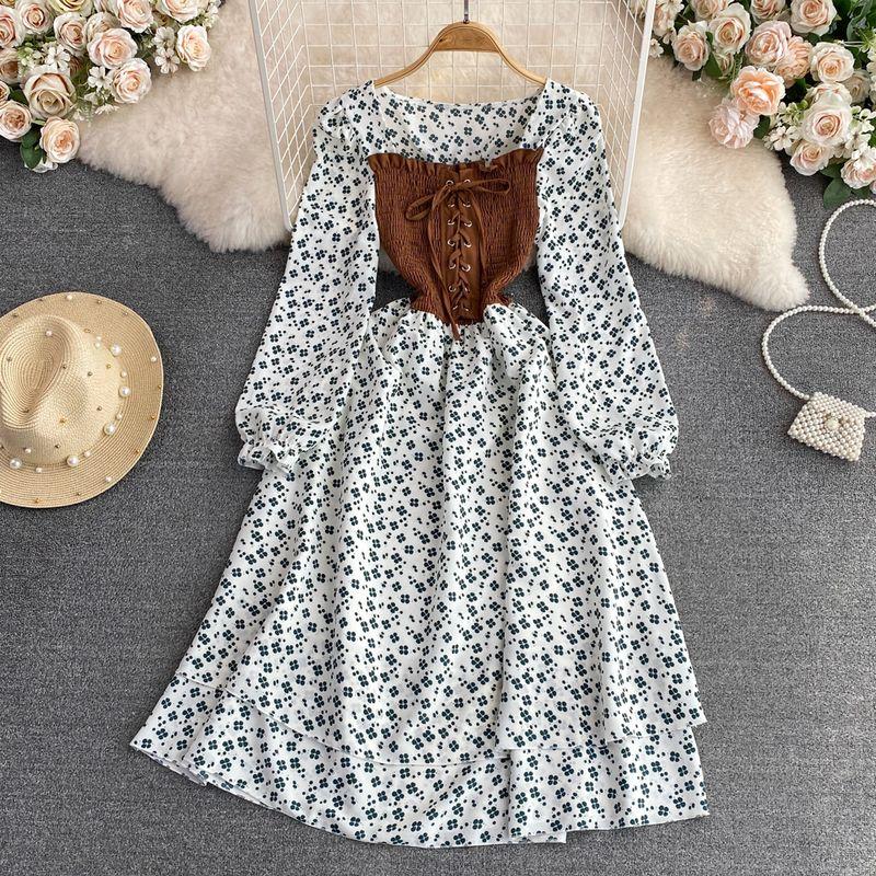 

Fresh Korean Style Anti-Aging Square Collar A- line Floral Skirt Dark green One size