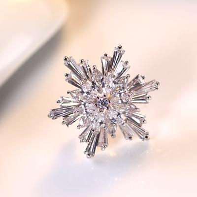 Modebrosche, Mit Diamanten besetzte Brosche, Anzugbrosche, Accessoires