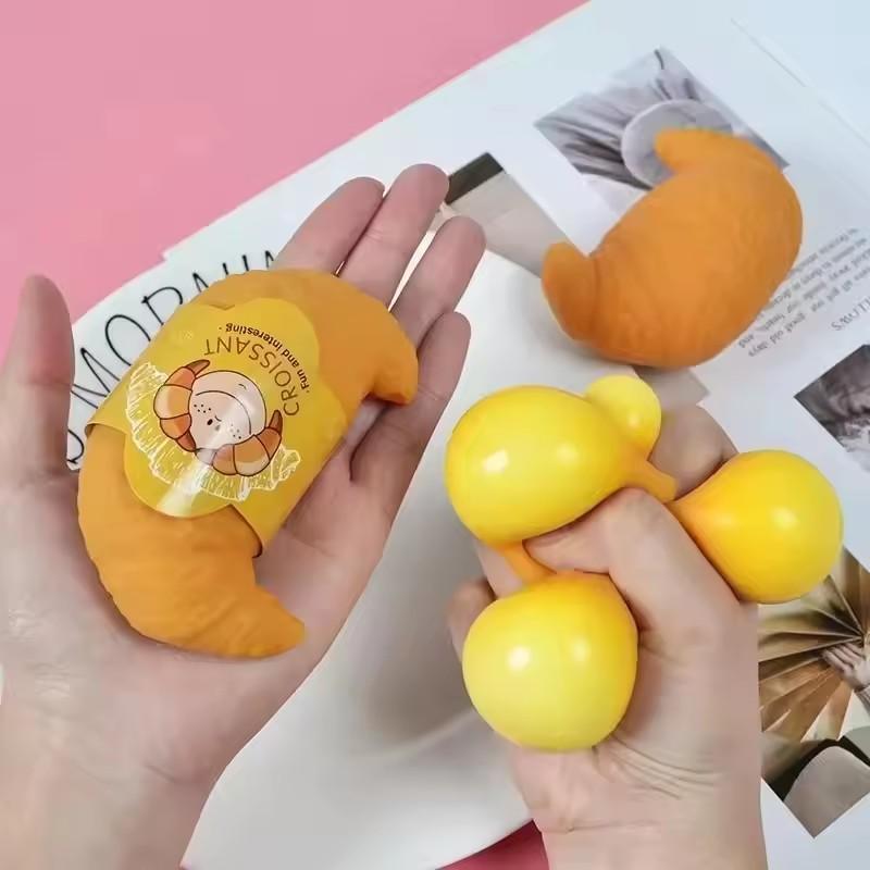 Squishy Hamburger Stress Ball Autism Sensory Toy Stress & Anxiety Relief Fidget Toys Pinch Decompression Toy