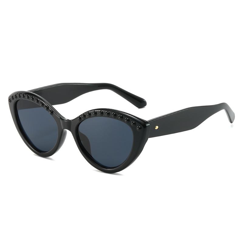 Wholesale Hot Selling Personalized Riveted Cat Eye Oval 2023 Sunglasses Tortoise Shell Plastic Diamond Unisex Sunglasses
