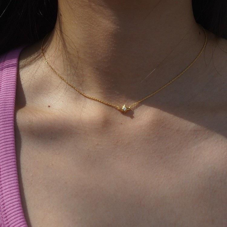 Starry S925 Silver 18K Gold-Plated Zircon Four-Pointed Star Pendant Necklace - Elegant and Delicate Design