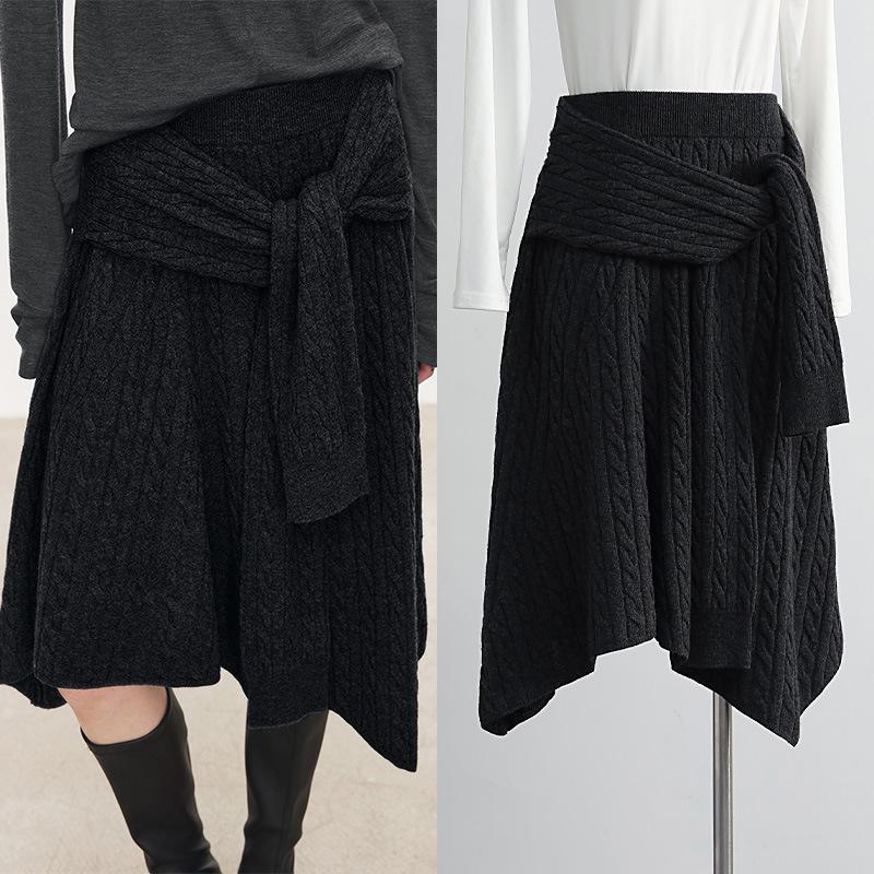 Dark Grey Lace-up Faux Two-Piece Cable Knit Short Skirt for Women S (45-52.5kg)