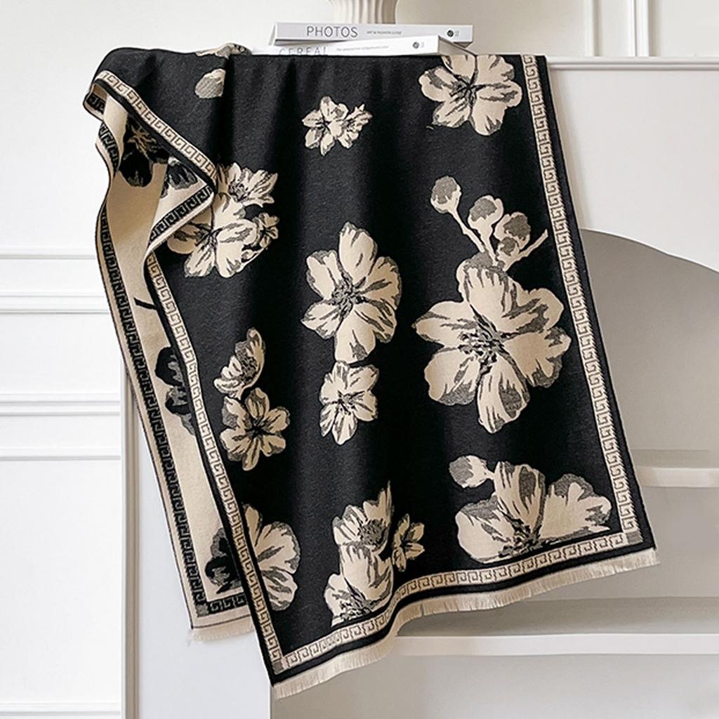 Autumn And Winter Trend Black And White Imitation Cashmere Flower Print Outer Shawl Women'S Personality Niche Shawl Scarf