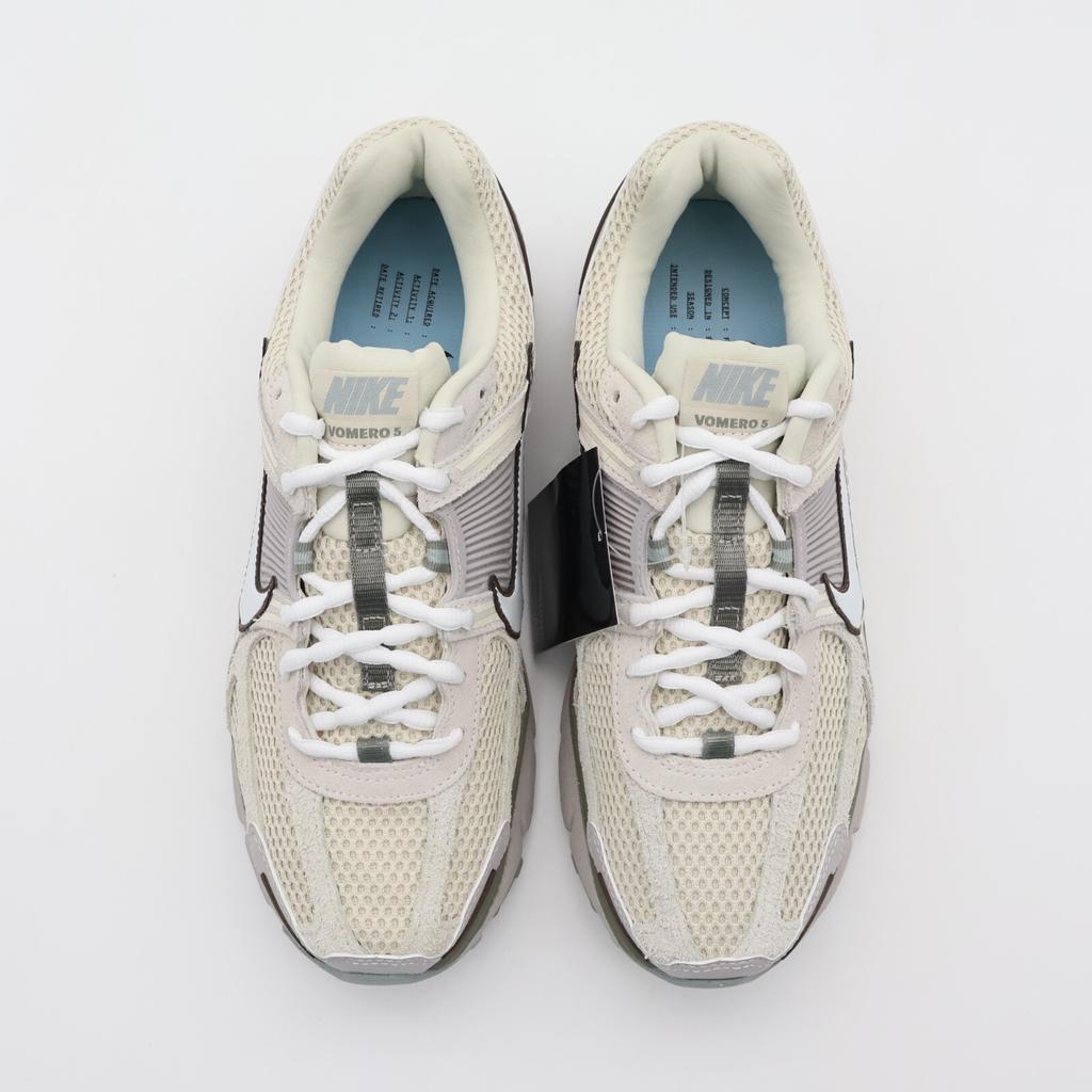 FZ3653-104 Nike Zoom Vomero 5 SE Light Ore Wood Brown Dark Stucco (Pour des hommes)