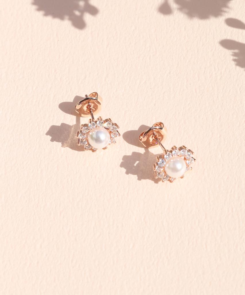 Paul Brial Rising Pearl Earrings Pybe0277