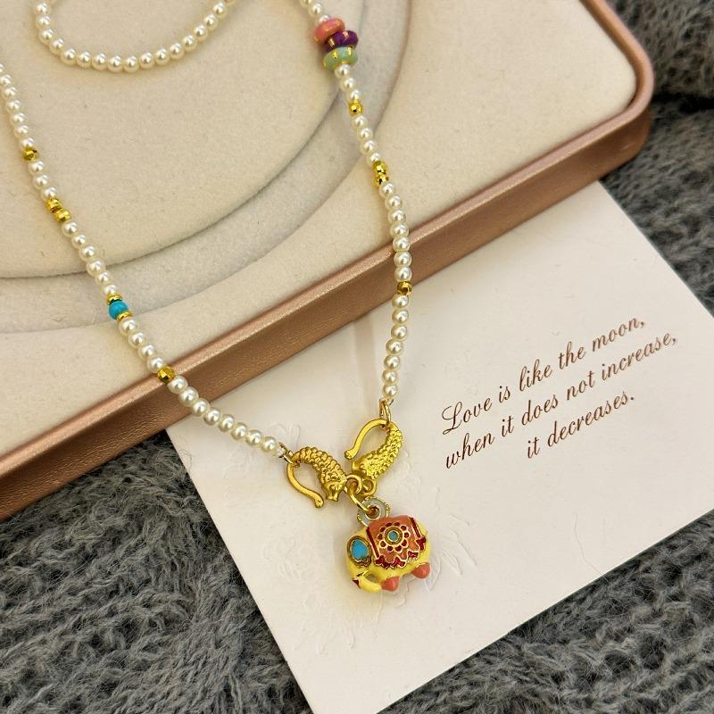 Natural Stone Beaded Auspicious Little Elephant Necklace for Women, High-end Sweater-style Neck Chain Accessory
