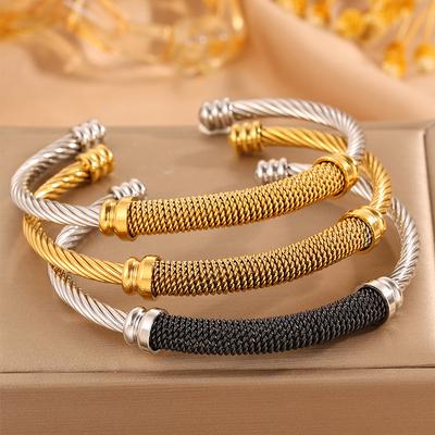 Armband – Armringar