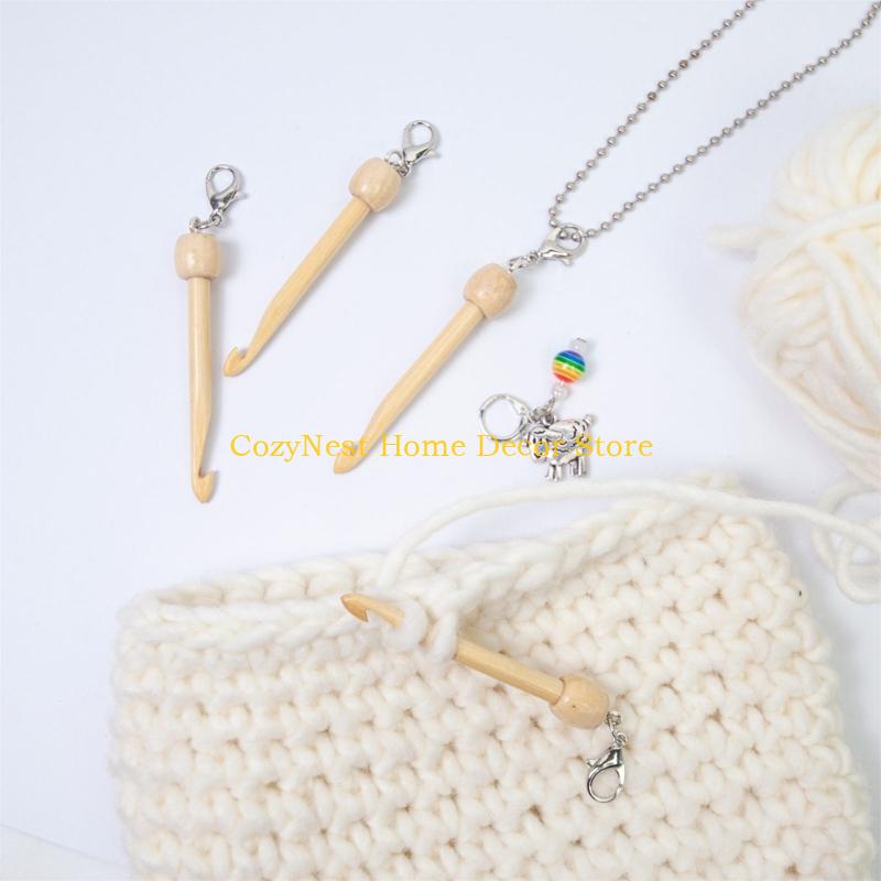 

92MF Crochet Needle Art Project Tool Portable Crochet Hook Set with Stitching Markers China Mainland