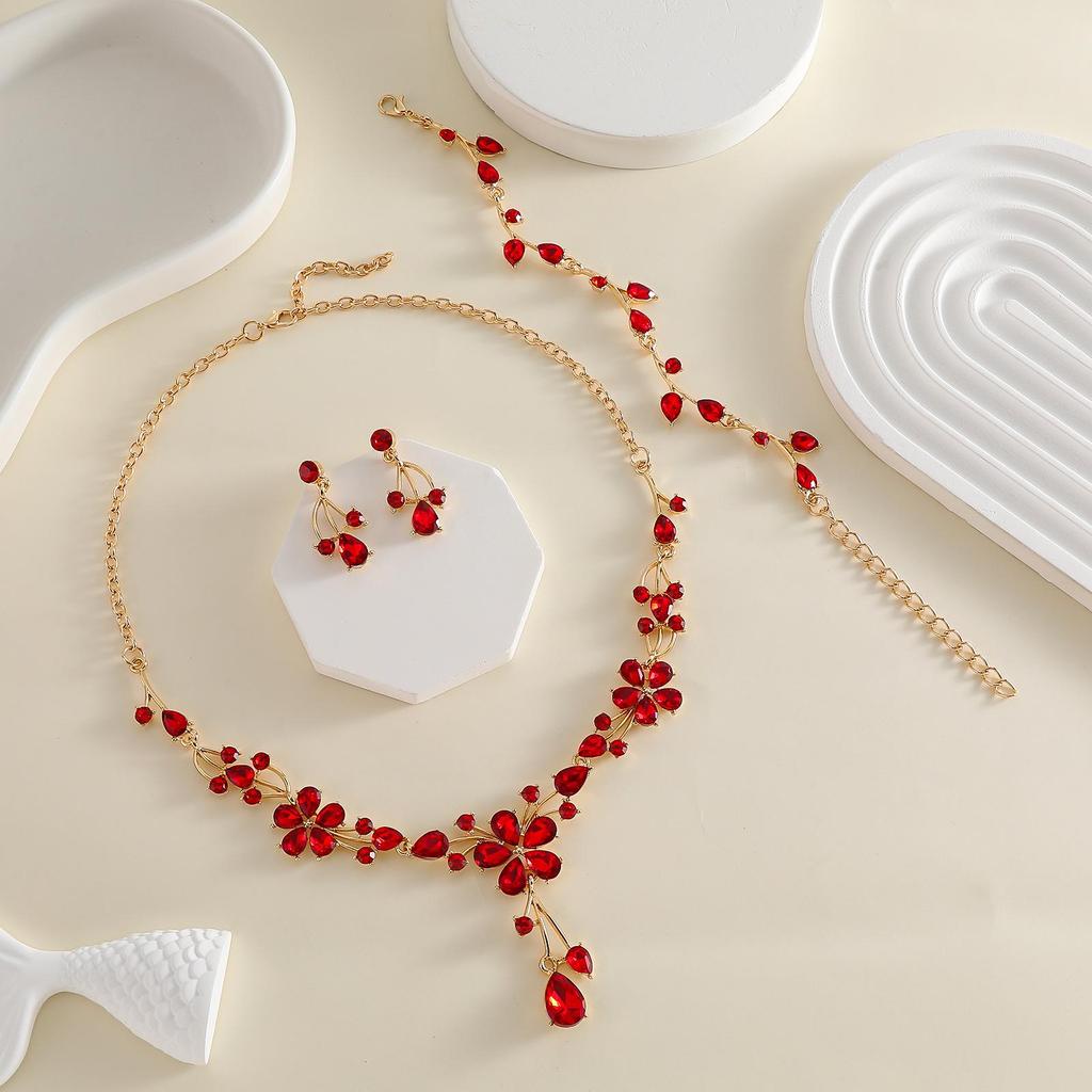 Elegant Crystal Flower Bridal Necklace Set - Fashionable European & American Jewelry Accessories
