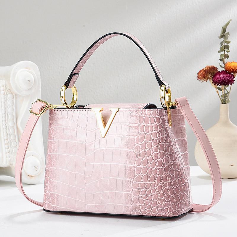 IELGY Ladies Messenger Bag - Patent Leather with Crocodile Pattern