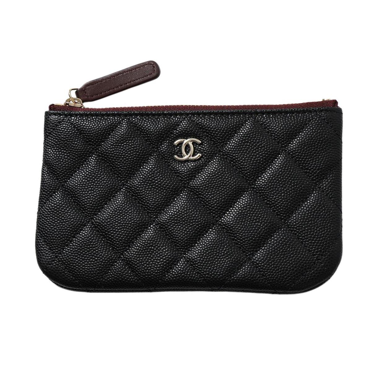 

Chanel A82365 Classic Card Holder Matelasse Lambskin Black Gold Hardware A82365-B01481-C3906 Box(Basic Set+Box)