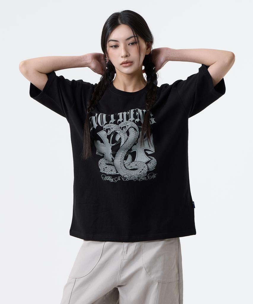 Nasttingijeubeleoldaenmi Snake Graphic Tee_Black