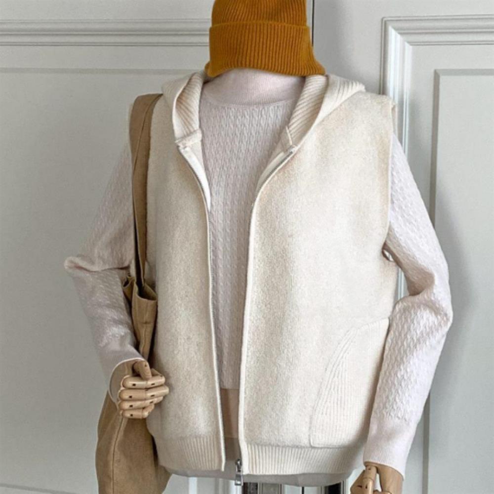 New Arrivals Open Run Women Casual Fleece Hooded Zip Up Knit Vest