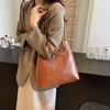 2026 Herbst und Winter Leder Tragetasche Große Kapazität Schultertasche Damen Modische Handtasche