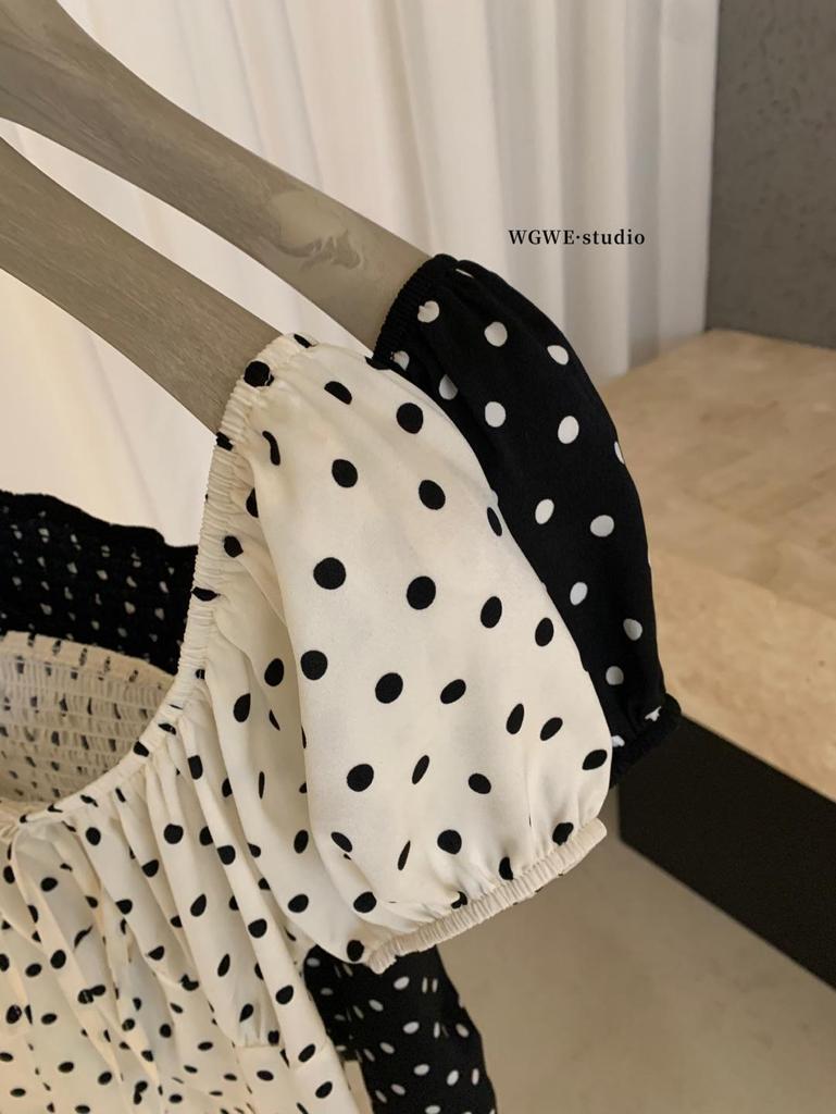Guangzhou Women's Polka Dot Short Sleeve Square Neck Tie Shirt - Autumn/Winter Trendy