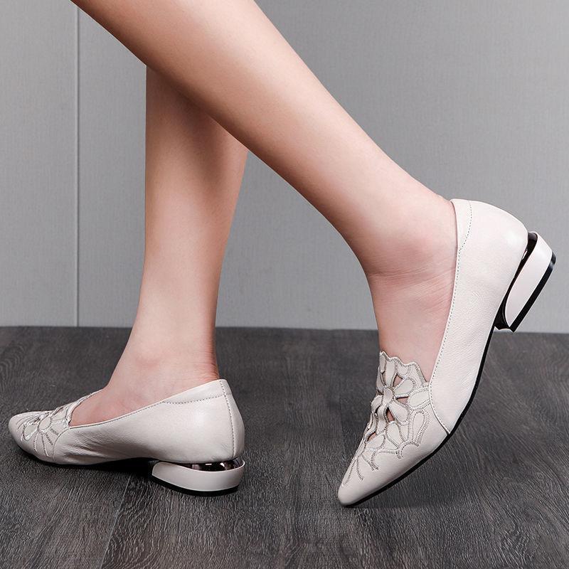 Fashionable Thick Heel Soft Sole Embroidered Shoes Breathable Large Size Lightweight Versatile Women's Shoes
