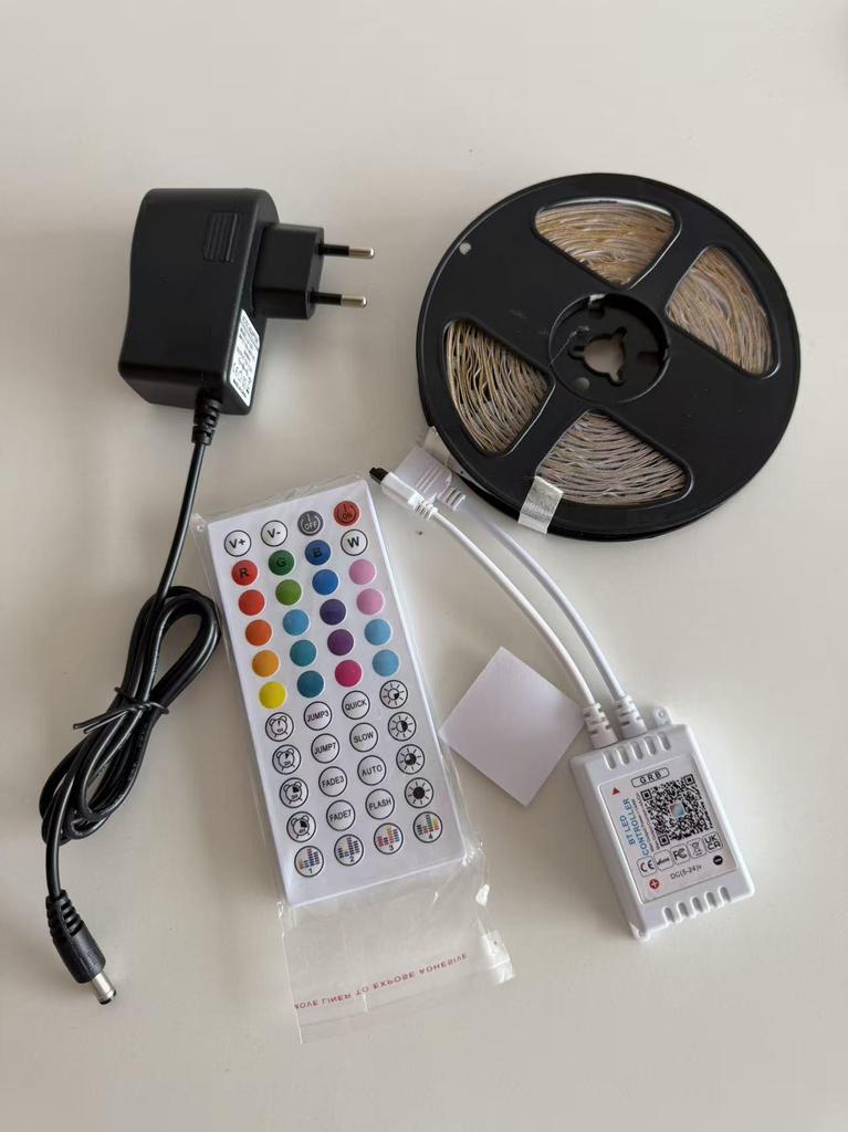12V RGB Bluetooth 5050 LED Strip Light Set, 44-Key Remote & App Music Sync, Seven-Color Atmosphere Lighting for Bedroom