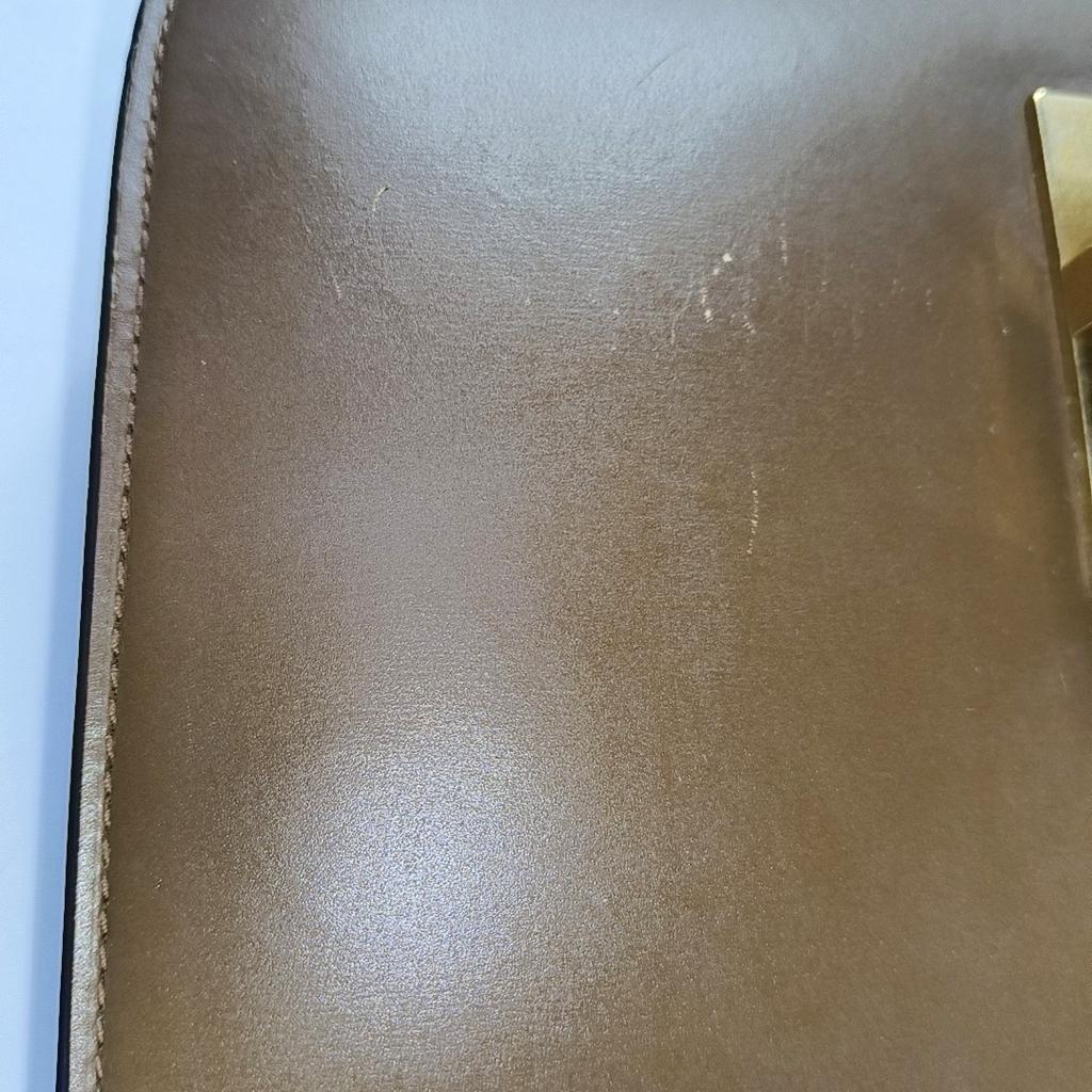 [Brugt] Klassisk Boks Guld Spænde Poleret Kalveskind Tofu Firkantet Crossbody Skuldertaske Mellem - Rimelig #1PD4JS8