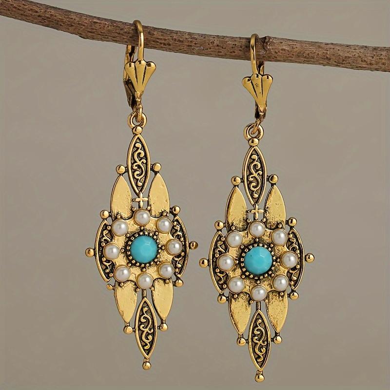 New Retro Originality Exaggerated Hollow Palace Style Round Earrings Bohemian Fashion Women'S Festival Party Accessories Jewelry