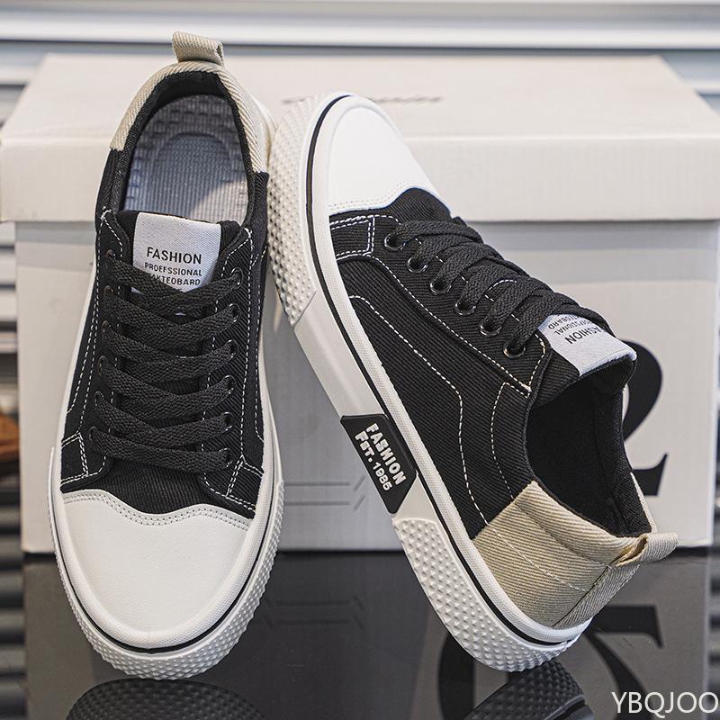 Lightweight Breathable Men Shoes Canvas Shoes Comfortable Plus Size Wear Resistant Fashionable Men Casual Sneakers