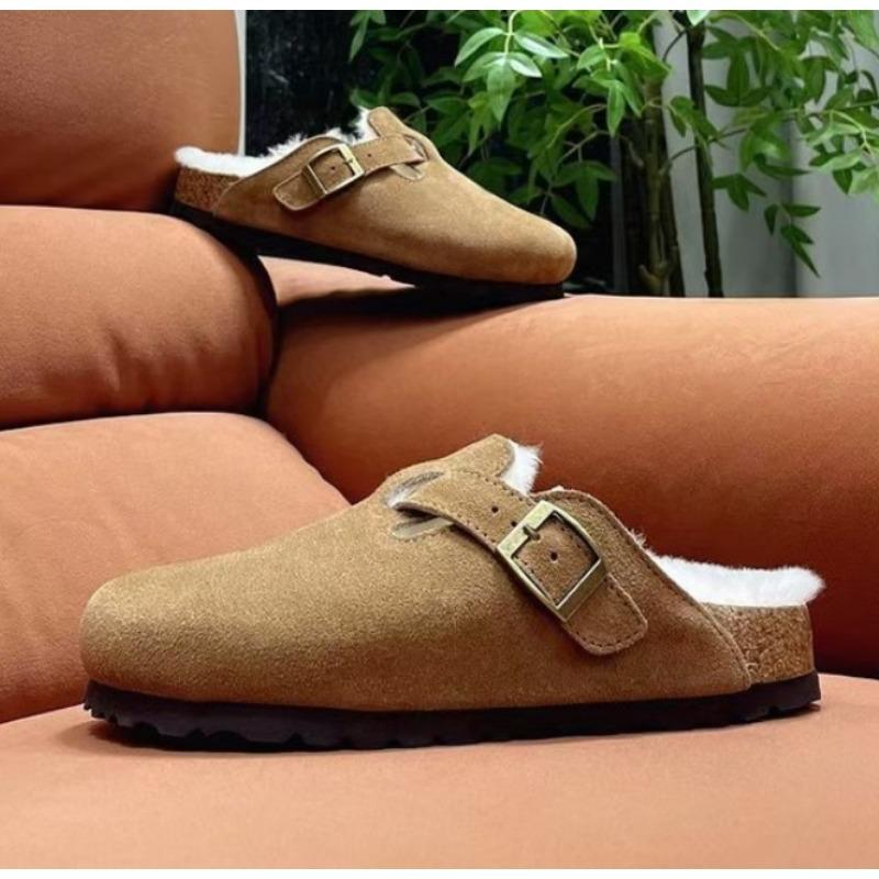 Design Women Slippers Fur Flats Short Plush Mules Shoes Women Buckle Soft Sole Cotton Shoes Suede Home Warm Slippers
