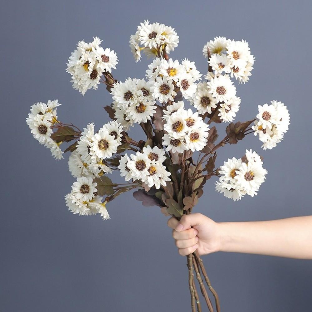 Lifelike Artificial Daisy Flowers Eco-Friendly Silk Flowers Fake Chamomile Flowers Home Decor