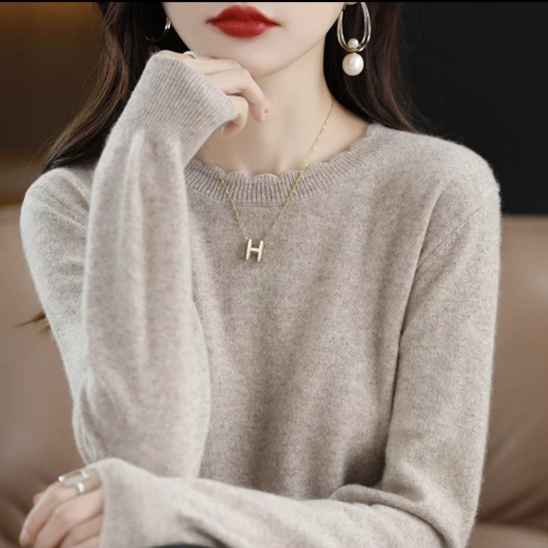 Soft Waxy Casual Lace Round Neck Bottoming Shirt Women's New Spring and Autumn Sweater Long-sleeved Knitted Sweater Loose